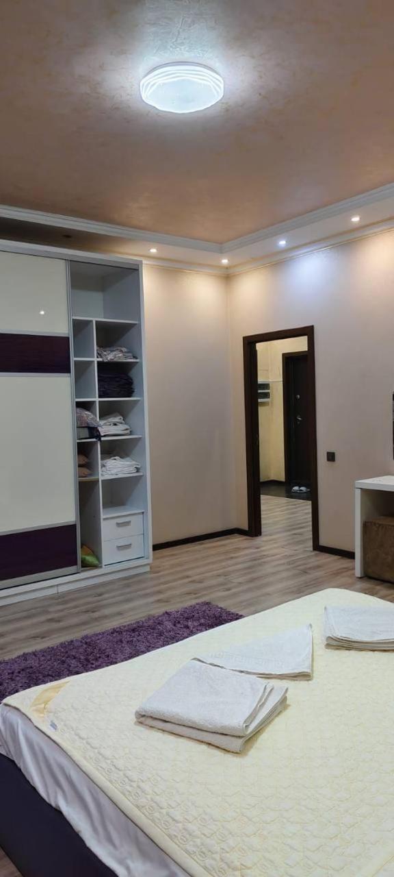 Nurly Tau 2Room Apartments Алмати Екстер'єр фото