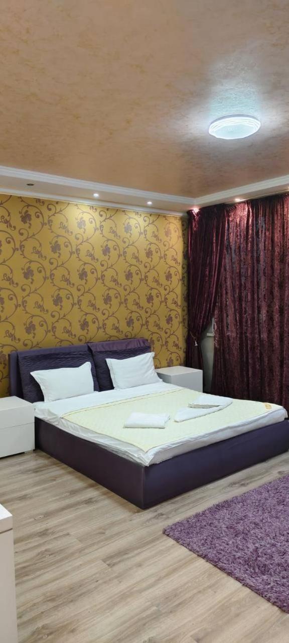 Nurly Tau 2Room Apartments Алмати Екстер'єр фото