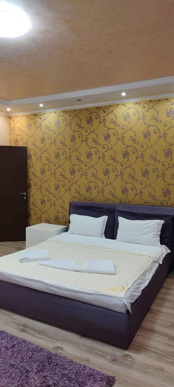 Nurly Tau 2Room Apartments Алмати Екстер'єр фото